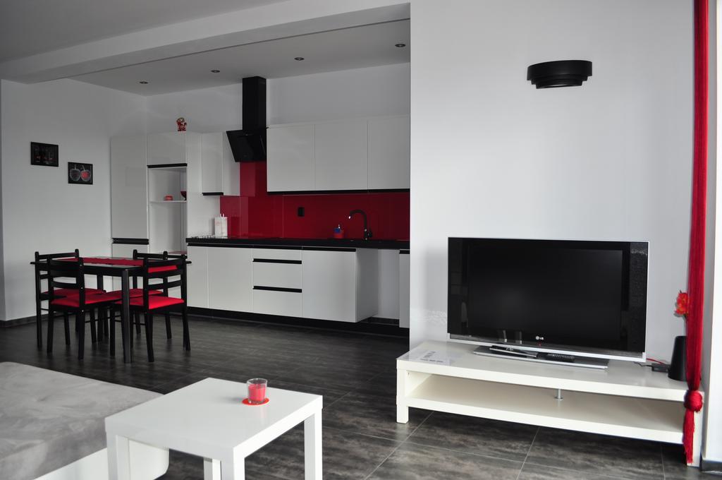 Apartament Scorpion Modlin Czosnów Exteriör bild