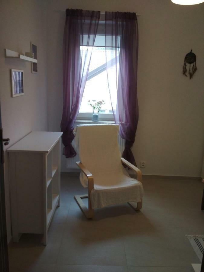 Apartament Scorpion Modlin Czosnów Exteriör bild