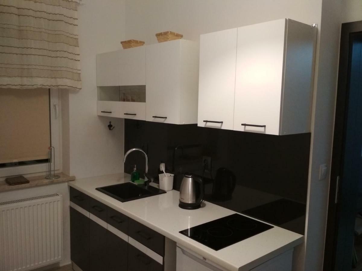 Apartament Scorpion Modlin Lägenhet Czosnów Exteriör bild